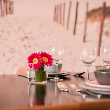 Beachhouse Anna, 1 Minute Walk To The Beach And Centre Of Katwijk, Free Private Parking Next To The House ! Катвейк-ан-Зе Экстерьер фото