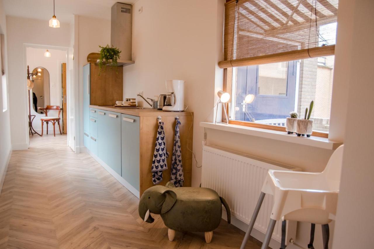 Beachhouse Anna, 1 Minute Walk To The Beach And Centre Of Katwijk, Free Private Parking Next To The House ! Катвейк-ан-Зе Экстерьер фото