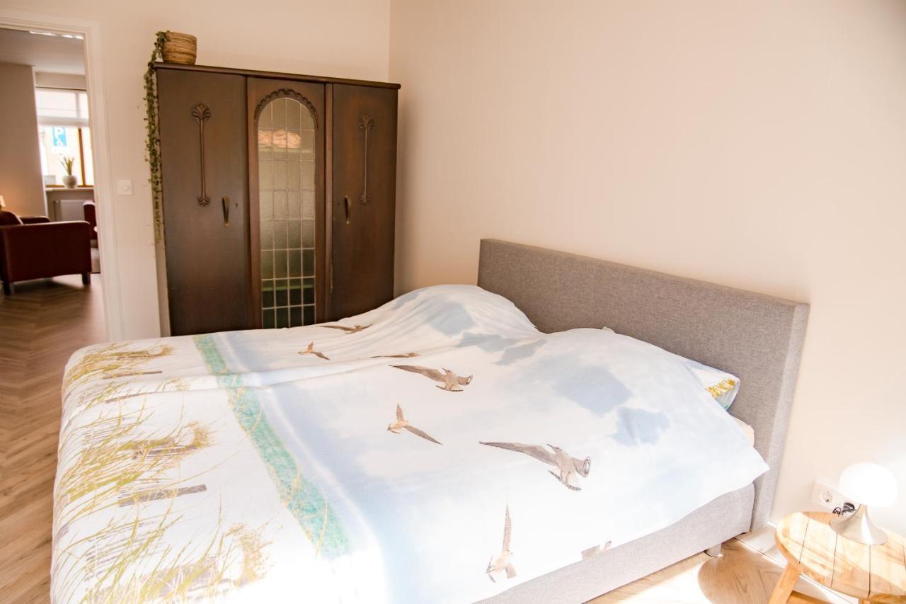 Beachhouse Anna, 1 Minute Walk To The Beach And Centre Of Katwijk, Free Private Parking Next To The House ! Катвейк-ан-Зе Экстерьер фото